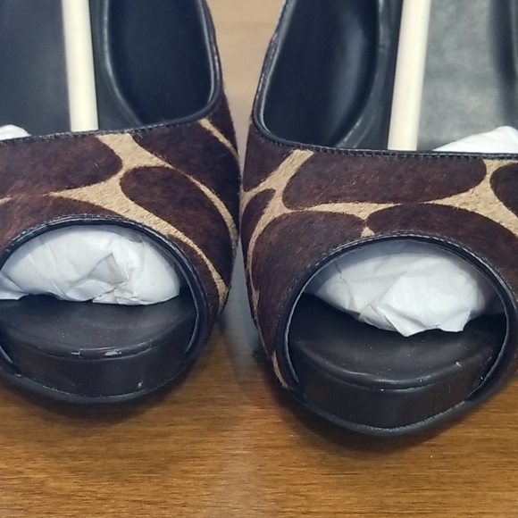 Nine West Giraffe Peep Toe Heels 8M - Picture 9 of 15
